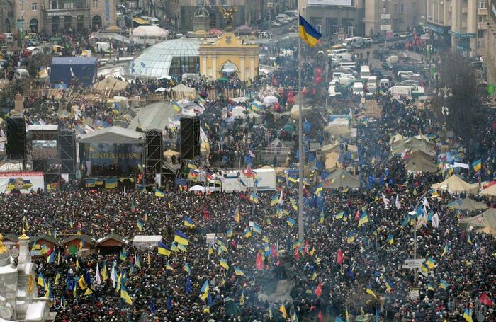 Участники Революции достоинства заняли Майдан Незалежности / фото УНИАН