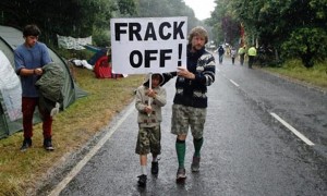 Anti-fracking-protesters-008