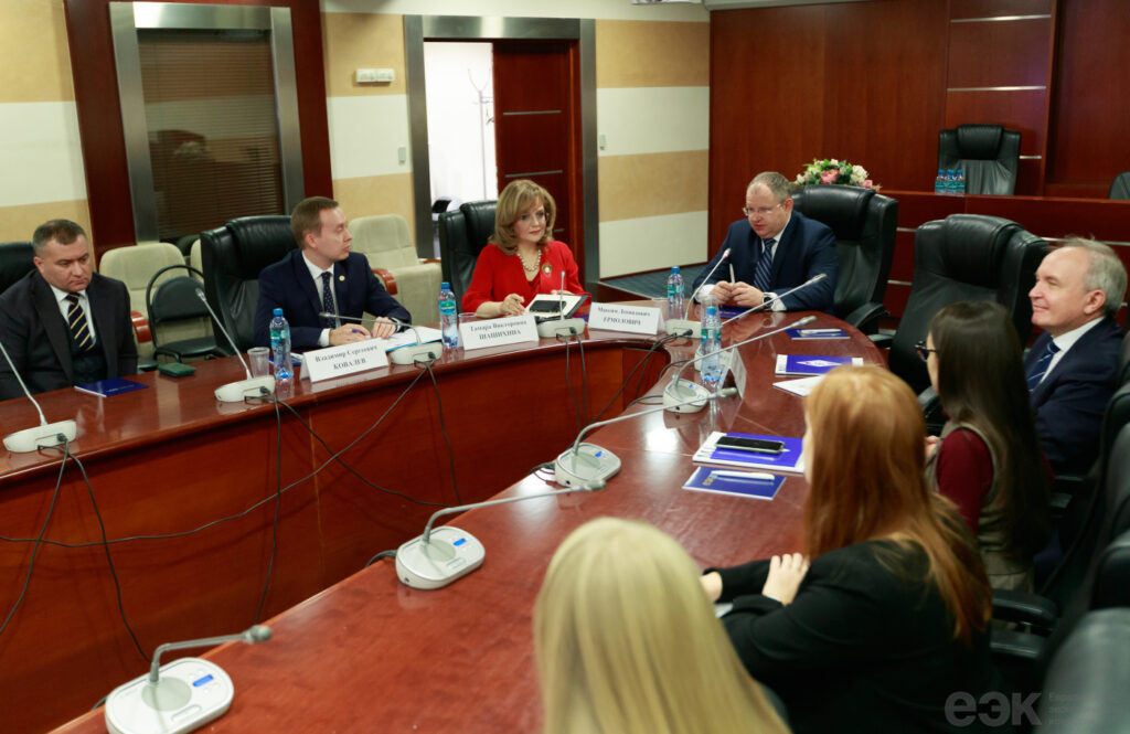 1.Er_._MGIMO_0F1_5337.jpg
