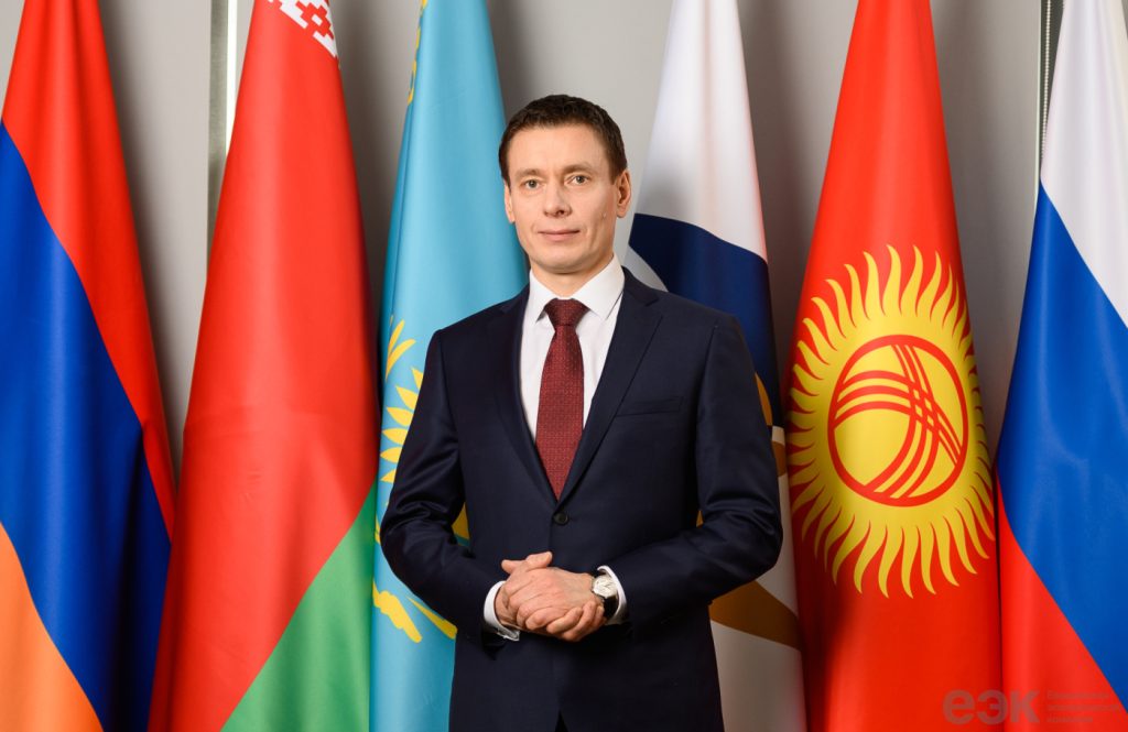 EEC_4_4690.jpg